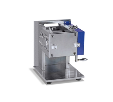 XD-SWG100L 手动卧式对辊机